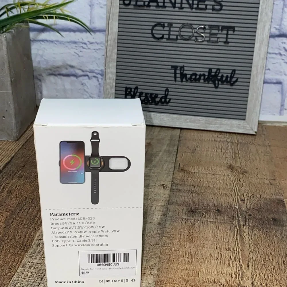 3 in 1‎ Universal Folding Wireless Quick Charger Watch Charging Station